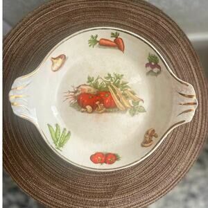 Oven-to-Table Ware Ceramic 22kt Gold Accent Cream Side Vegetable Theme Dish